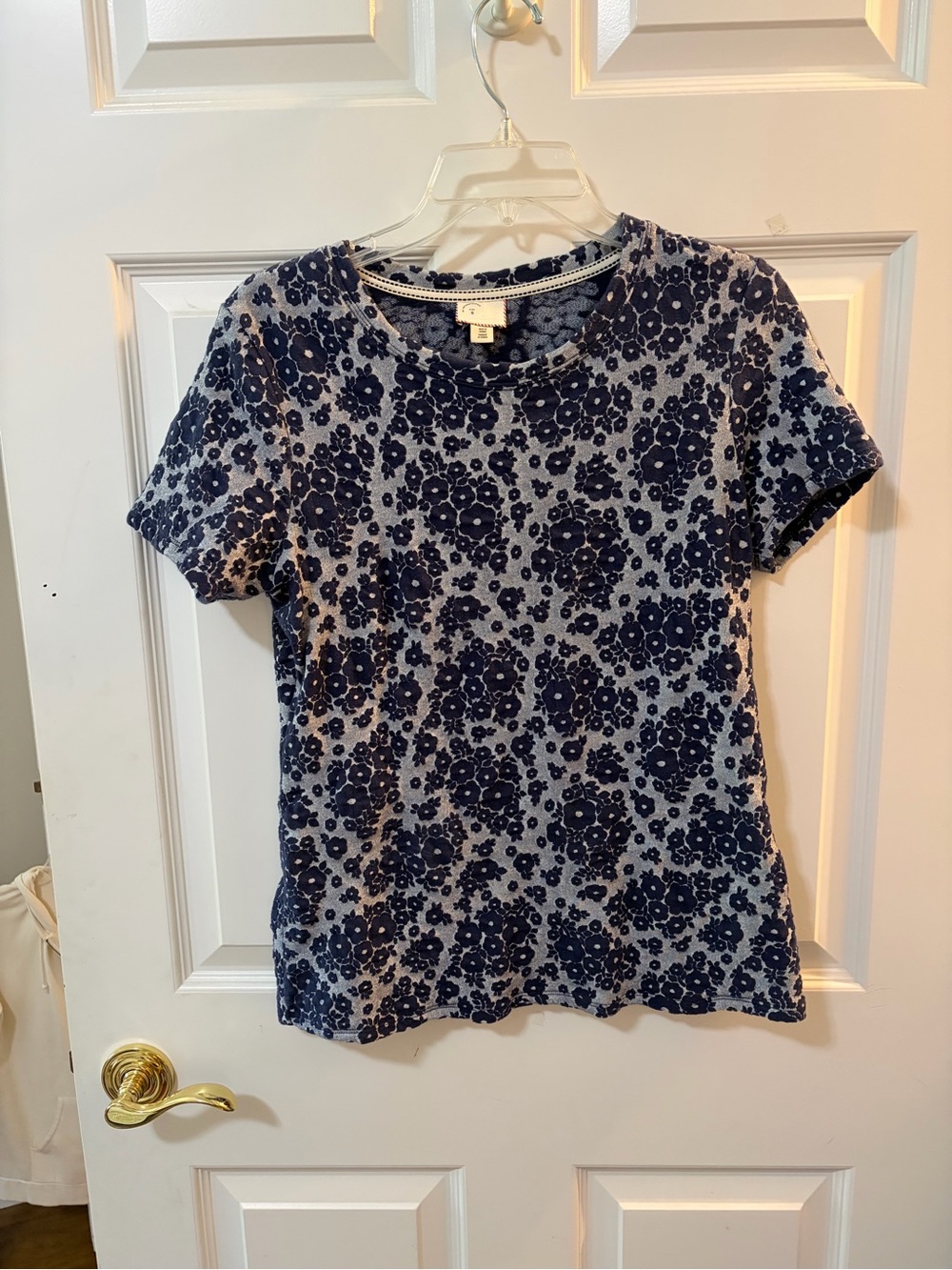Anthropologie Navy and White Floral Short Sleeve Tee